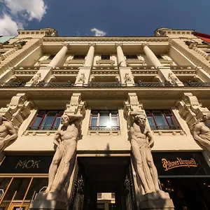 navštívit hotel